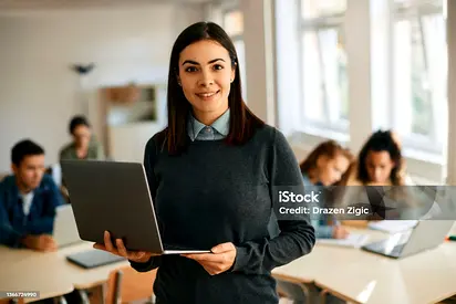 IGCSE/A Level English/Economics/Business Studies Classes