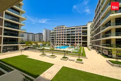 Stunning 2 Bedroom|Park Pool View| Ready To Move