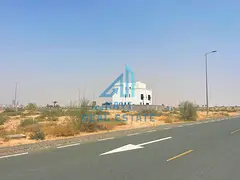 Land in a very prime location in the hills, freehold ownership