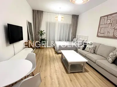 Fully Upgraded l Vacant End of August l Furnished