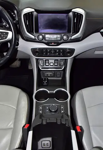 2018 GMC TERRAIN 照片 16