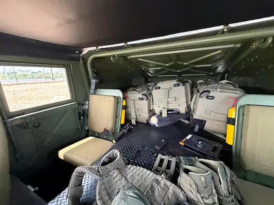 1999 Hummer H1 照片 14