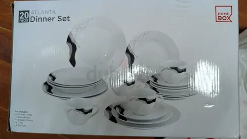 Crockery set for sale