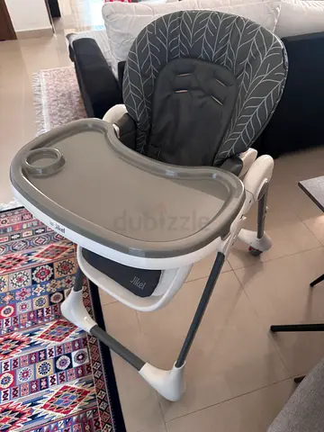 Jikel adjustable baby high chair with removable tray - good condition