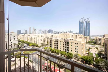VACANT NOW || UNFURNISHED || SPACIOUS LAYOUT