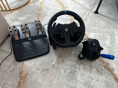 Logitech G29 Racing Wheel + Pedal + Shifter