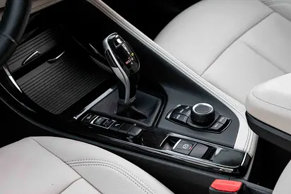 صورة 10 لـ 2021 BMW X2