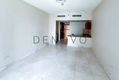 Large Bright Studio | Great Deal | Ready To Move In