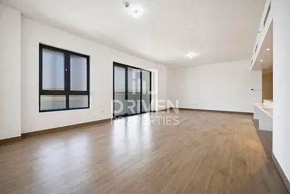Vacant Apt | Huge Layout | Multiple Options