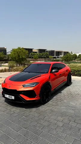 Lamborghini Urus Performante 2023 — European Spec — Full Carbon Package — 22,000 KM