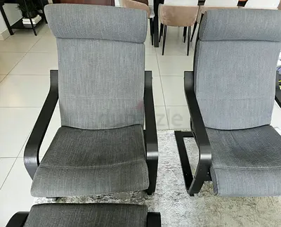 Arms chairs with legs rest
