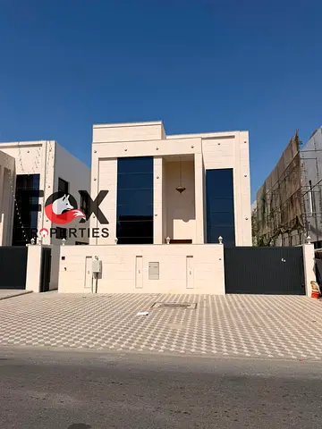 فيلا فاخرة للإيجار السنوي في عجمان الياسمين 5 غرف نوم ماستر وغرفة خادمة وصالة واسعة ومجلس بالمغاسل مساحة 3200 قدم بسعر 125000