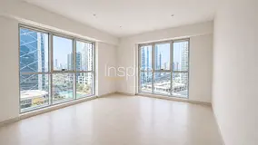 Vacant 3BR + Maid | Full Lake View | Vastu