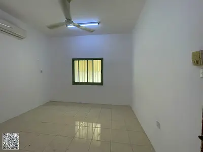 Spacious villa in Al Rawdah 1... Electricity included