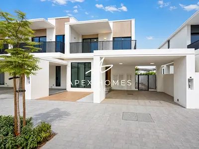 Central Park | Prime Location | Ready to Move