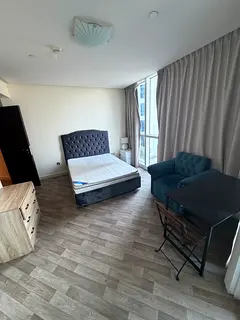 Master Room in Marina with balacony-beautiful view for 4000