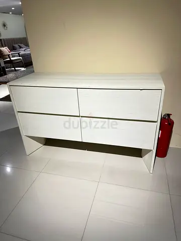 White Wooden TV Console / Entertainment Unit - Good Condition