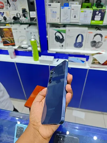 Samsung $%& 5G for sale