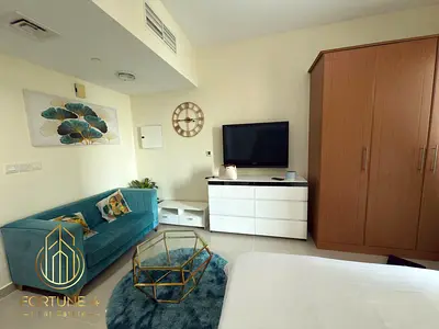 Furnished | Scenic Lake & Pool View| High Rental Yield