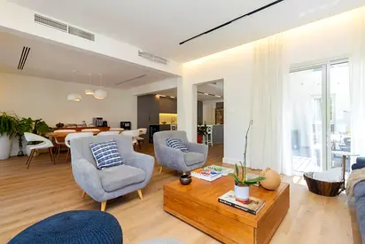 Furnished 3 Bedroom Villa for Rent Mina Al Arab - Beautifully Upgraded