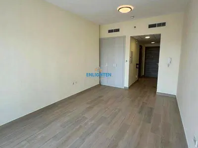 1-12 CHQS | BRIGHT & SPACIOUS | COMMUNITY VIEW