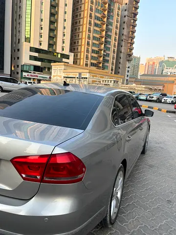 2015 Volkswagen PASSAT 照片 5