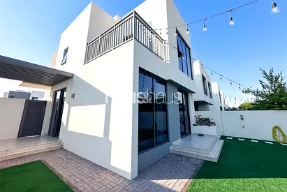 Camel Track | Landscaped | Type 2E | Close to Park