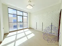 Brand New Luxury 2BR + Maidroom loundry / community view