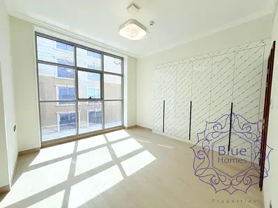 Brand New Luxury 2BR + Maidroom loundry / community view