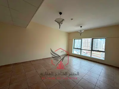 اكبر مساحة غرفتين وصالة باطلالة مدينة مفتوحة مع تكيف مجانا على المالك و جيم ومسبح مجانا و خزائن بالحائط
