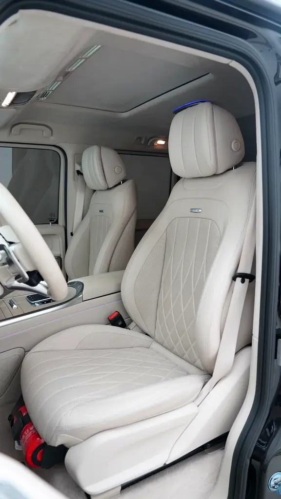Mercedes-Benz G-Class 2025