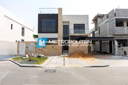 Upgraded Villa | Big Layout | Maids+ Drivers Rooms