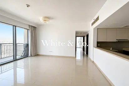 SPACIOUS | CREEK VIEWS | EXCLUSIVE