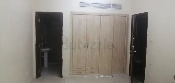 ROOM FOR RENT INTERNATIONAL CITY , EXCELLENT LOCATION , BEST PRICE