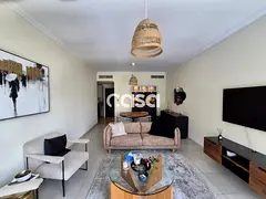 Prime Location | Unfurnished | 6 Cheques