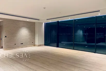 FULL PALM AND OCEAN SUNSET | TOP FLOOR