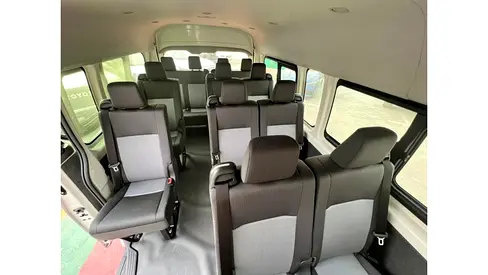 صورة 11 لـ 2026 Toyota HIACE