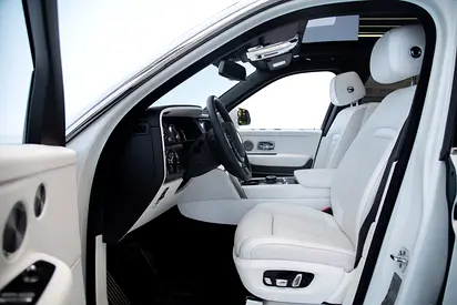 صورة 7 لـ 2019 ROLLS-ROYCE CULLINAN