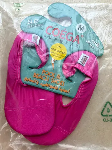 Coega Kids Pool and Beach Shoes Hot Pink Medium