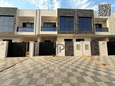 فيلا حديثة للبيع، تشطيبات فاخرة، رسوم التسجيل متضمنة، موقع متميز بجوار المسجد