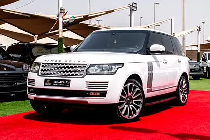 Pristine Range Rover Vogue Supercharged 2014 | GCC Specs