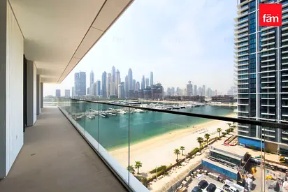 Premium Beachside Living|Sea View Residence