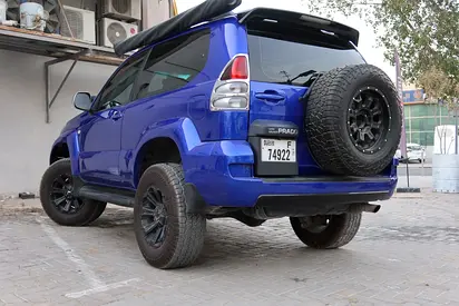 2004 Toyota PRADO photo 11