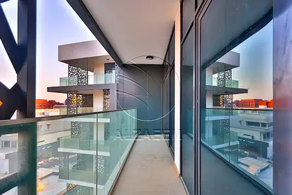 Fully Furnished | Balcony | Upgraded | 137Sqm