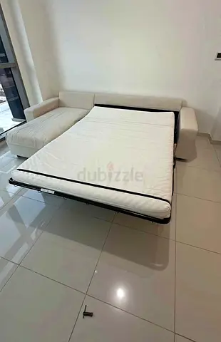Comfortable L-Shaped Sofa Bed with Pull Out Mattress