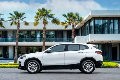 صورة 2 لـ 2021 BMW X2