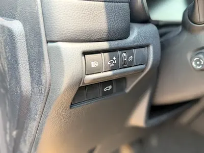 صورة 17 لـ 2026 Toyota PRADO