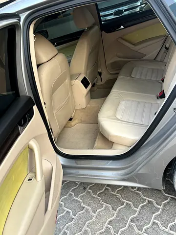 2015 Volkswagen PASSAT 照片 7