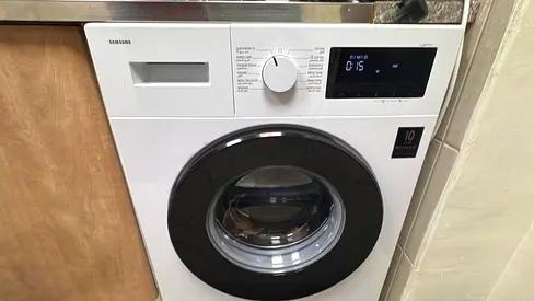 Samsung 8KG Front Load Washing Machine (Barely Used)