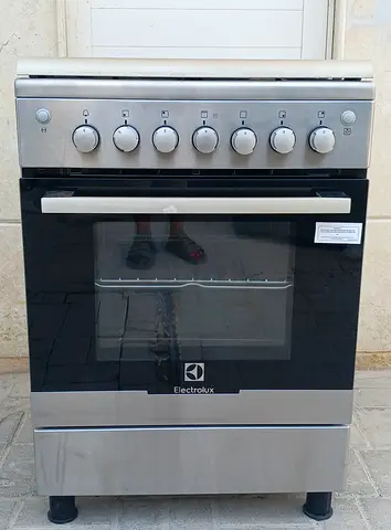 60×60cm gas cooker ELECTROLUX perfect working condition